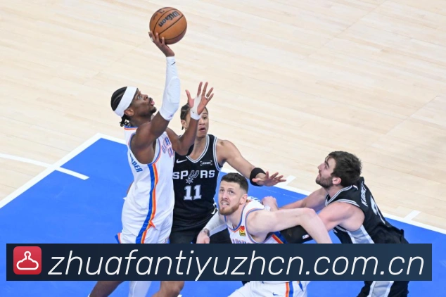 斯特林引领绿茵风暴闪耀赛场展现非凡球技与激情数据研判:最新赛事动态与深度分析 斯特林引领绿茵风暴闪耀赛场展现非凡球技与激情数据研判:最新赛事动态与深度分析